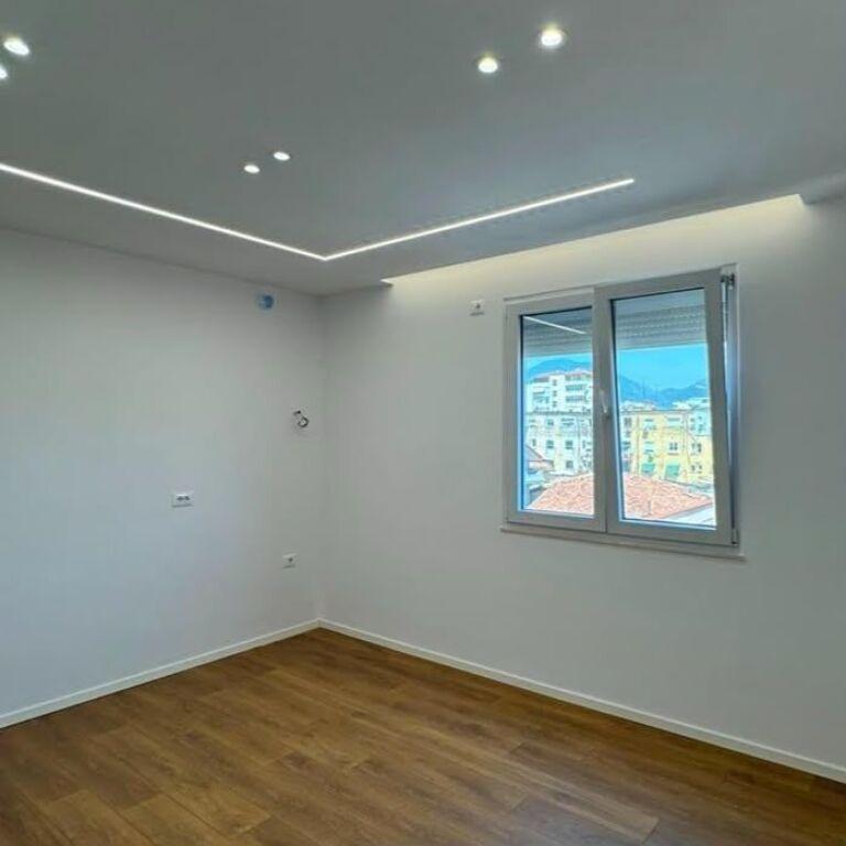 Apartament 2+1 në shitje në Selvia, Tiranë, 65 m². Foto 2 nga 4