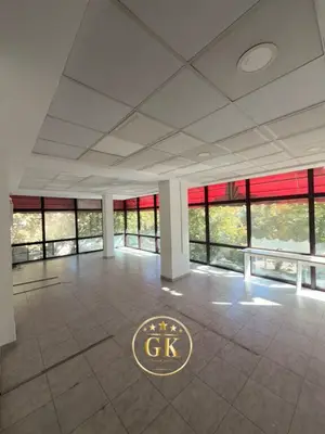 Commercial space for rent in Rruga Mozaikeve, Durrës, 60 m². Photo 2 of 8