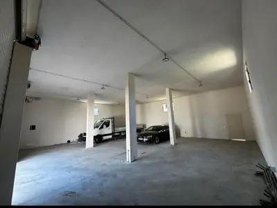 Warehouse for rent in Valias, Kamëz, 200 m². Photo 2 of 6