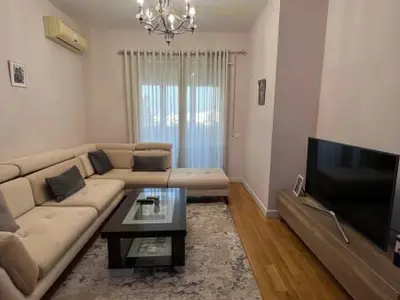 Apartament 2+1 në shitje në Golden Park, Tiranë, 100 m². Foto 7 nga 7