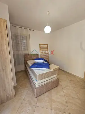 Apartment 2+1 for rent in Vila e Zogut, Durrës, 100 m². Photo 2 of 12