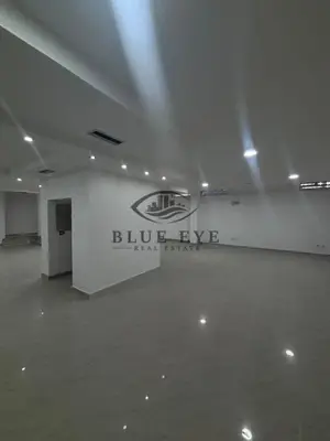 Commercial space for rent in Stadiumi, Durrës, 174 m². Photo 2 of 11
