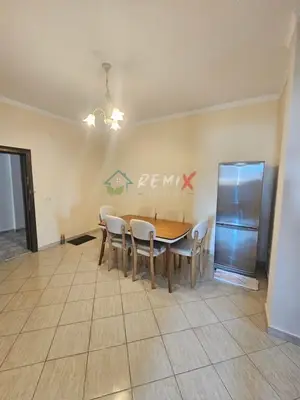 Apartament 2+1 me qera në Rruga Mujo Ulqinaku, Durrës, 95 m². Foto 12 nga 12