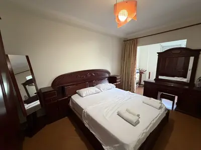 Apartament 2+1 me qera në Kthesa e Kamzës, Tiranë, 95 m². Foto 3 nga 6