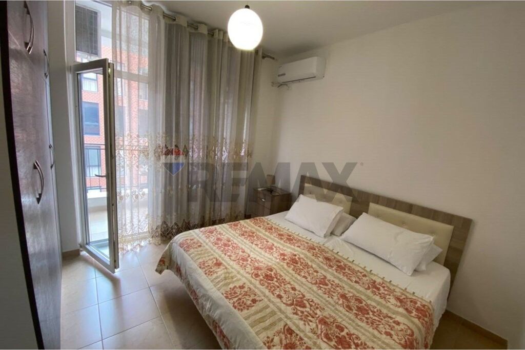 Appartamento in affitto a Jordan Misja, Tirana, 65 m². Foto 2 di 3