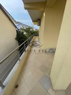 Villa 2+1 in affitto a Durres ish kenet, Durazzo, 500 m². Foto 5 di 7