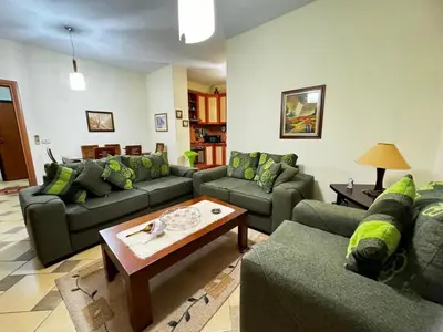 Apartament 2+1 në shitje në 9 Katëshet, Tiranë, 110 m². Foto 1 nga 7