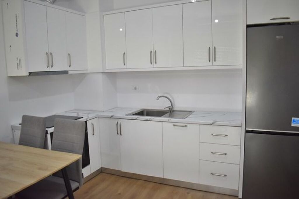 Apartment 1+1 for rent in Rezidenca Kaimi, Tirana, 55 m². Photo 2 of 3