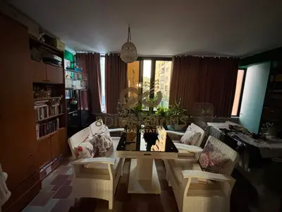 Apartament 3+1 në shitje në Stadiumi Dinamo, Tiranë, 129 m². Foto 9 nga 12
