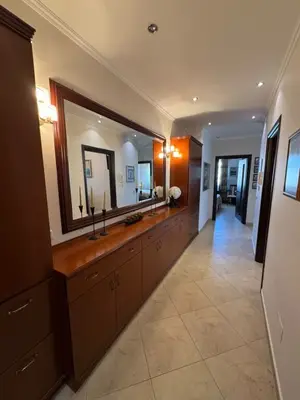 Apartament 3+1 me qera në Komuna e Parisit, Tiranë, 122 m². Foto 10 nga 10