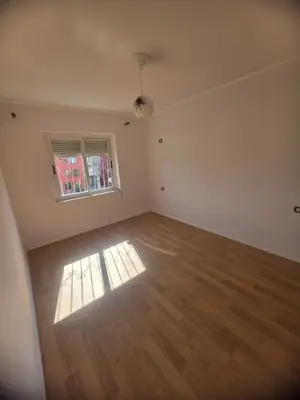 Apartament 2+1 në shitje në Rruga Aleksander Goga, Durrës, 80 m². Foto 6 nga 6