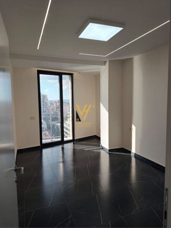 Zyrë me qera në Rruga Mine Peza, Tiranë, 70 m². Foto 1 nga 3