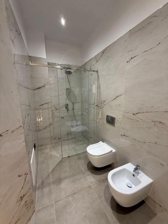 Apartament 1+1 në shitje në Vlore, Vlore, Vlorë, 75 m². Foto 6 nga 12