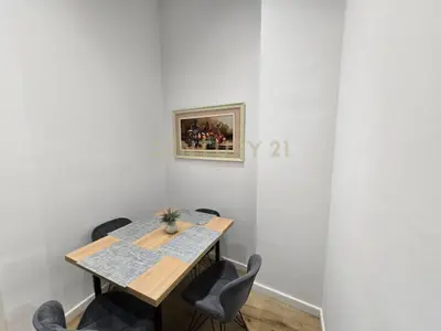 Apartament 1+1 në shitje në Rruga Frosina Plaku, Tiranë, 71 m². Foto 8 nga 12