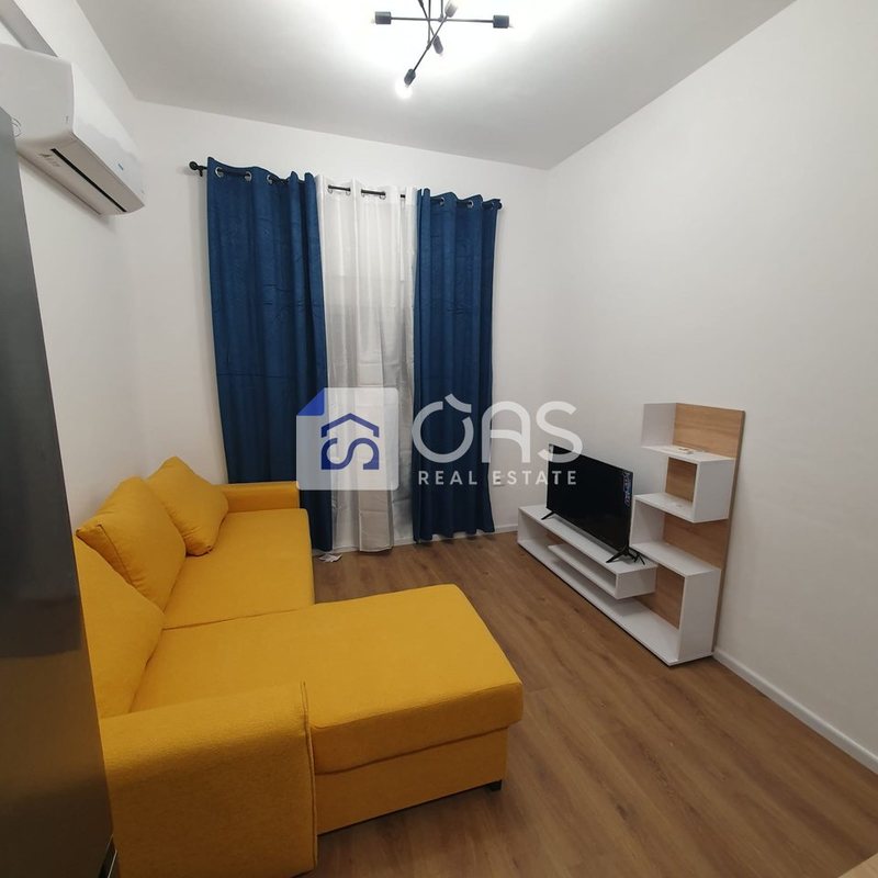 Appartamento 1+1 in affitto a Ali Dem, Tirana, 50 m²