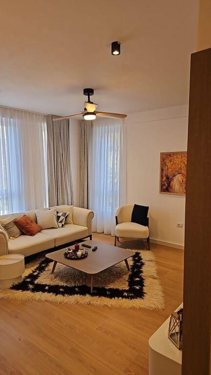 Appartamento 1+1 in vendita a Tushemisht, Pogradec, 61 m²