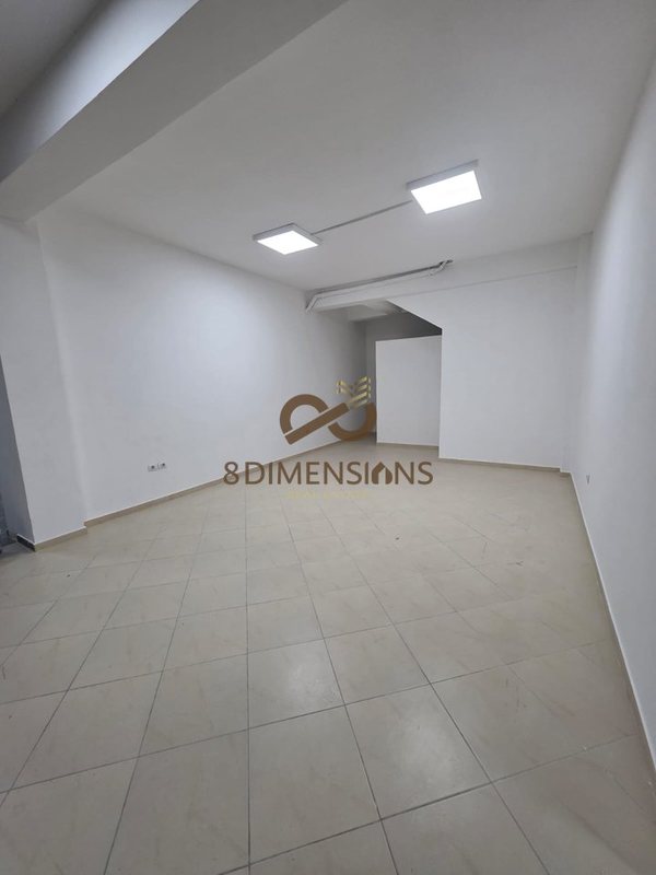 Negozio in affitto a Astir, Tirana, 220 m²