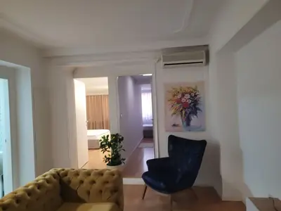 Apartament 2+1 me qera në Rruga Perlat Rexhepi, Tiranë, 85 m². Foto 4 nga 12