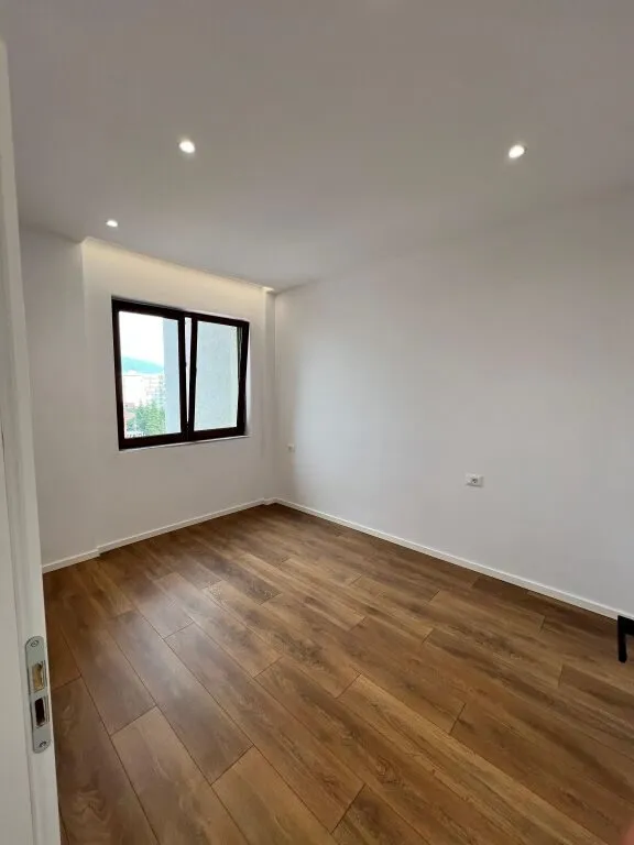 Apartament 1+1 në shitje në Tirana e Re, Tiranë, 55 m². Foto 1 nga 5