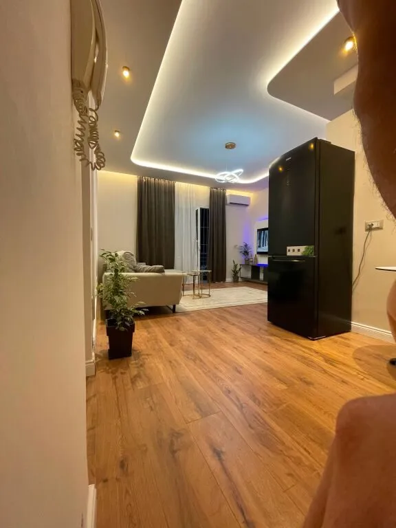 Appartamento 1+1 in vendita a Rruga Guri Nazifi, Saranda, 55 m². Foto 1 di 12