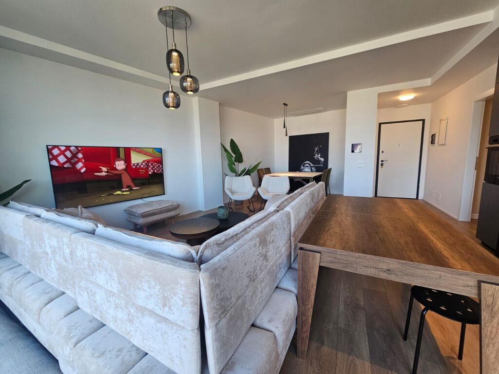 Appartamento 2+1 in affitto a Rruga e Kosovarëve, Tirana, 120 m². Foto 2 di 3