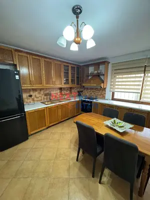Apartament 2+1 në shitje në Tregu Orizit, Vlorë, 120 m². Foto 3 nga 9