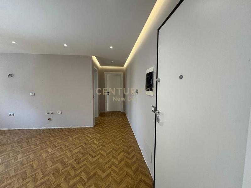 Apartament 2+1 në shitje në Rruga Neki Libohova, Durrës, 68 m². Foto 2 nga 7