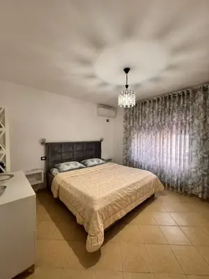 Apartament 2+1 me qera në Plazhi Rrota e Kuqe, Durrës, 150 m². Foto 6 nga 8