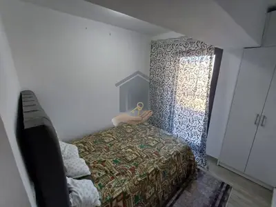 Appartamento 2+1 in affitto a Çezma e Ferrës, Durazzo, 75 m². Foto 3 di 7