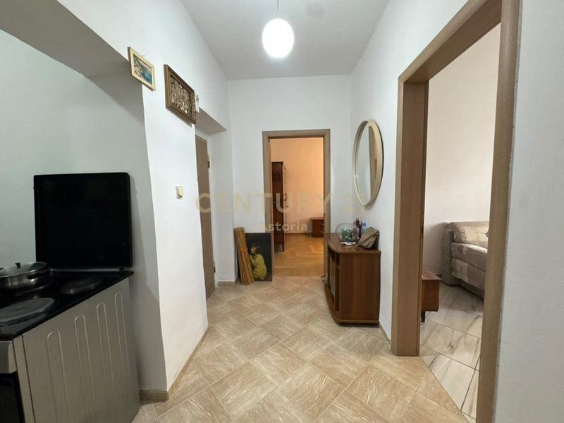 Apartament 2+1 me qera në Hipoteka, Tiranë, 92 m². Foto 2 nga 9