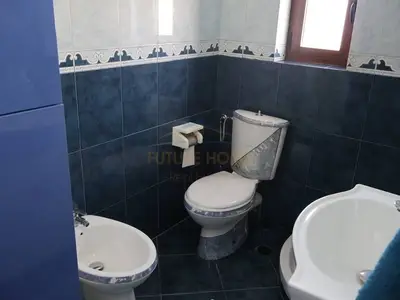 Appartamento 2+1 in affitto a Rruga e Kavajës, Tirana, 160 m². Foto 8 di 11