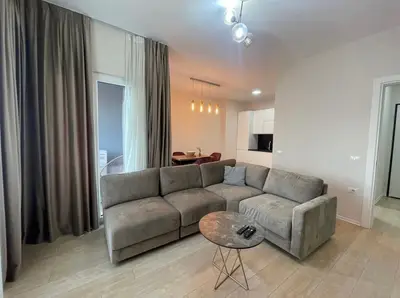 Apartament 2+1 me qera në Rruga e Kosovarëve, Tiranë, 110 m². Foto 2 nga 10