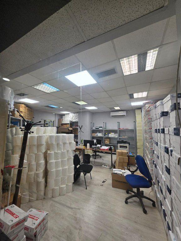 Locale commerciale in vendita a Rruga Hoxha Tasim, Tirana, 47 m²
