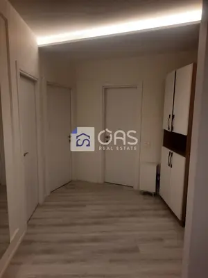 Apartament 2+1 me qera në Farmacia 10, Tiranë, 123 m². Foto 2 nga 10