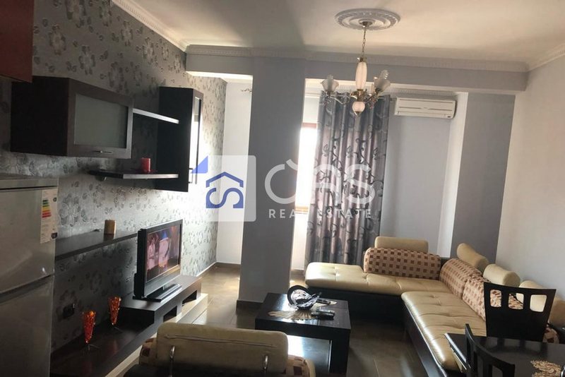 Appartamento 2+1 in affitto a Rruga e Dibrës, Tirana, 90 m²