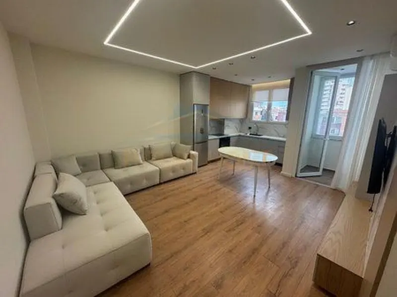 Apartment 1+1 for rent in Rruga e Moisive, Durrës, 72 m²