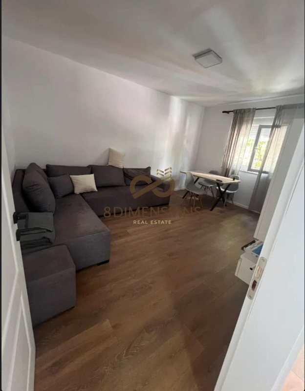 Appartamento 1+1 in vendita a Laprakë, Tirana, 64 m²