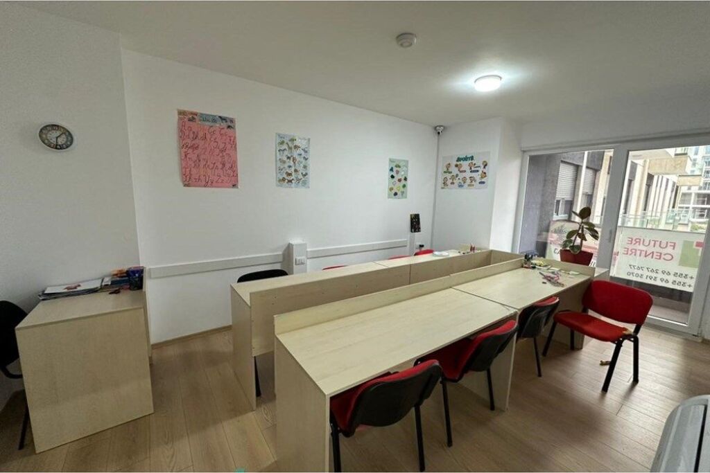 Apartment for sale in Bulevardi i Ri, Tirana, 159 m². Photo 1 of 3