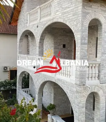 Villa in vendita a Casa Italia, Tirana, 350 m². Foto 2 di 11