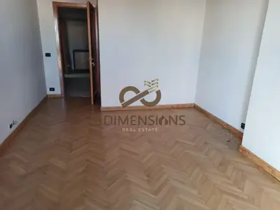 Negozio in affitto a Toptani, Tirana, 96 m². Foto 7 di 12