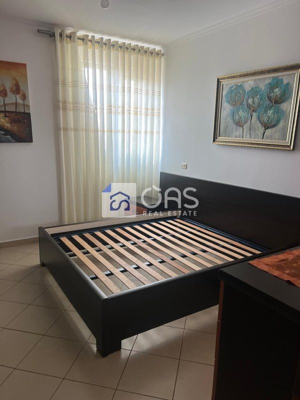 Appartamento 2+1 in affitto a Rruga e Kavajës, Tirana, 80 m²