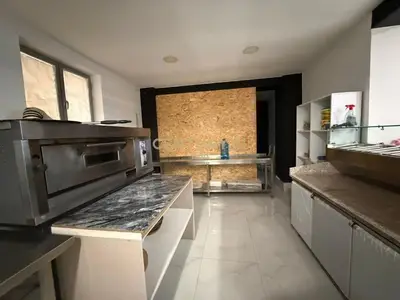 Ambient biznesi në shitje në Rruga Hysen Myshketa, Durrës, 147 m². Foto 4 nga 5