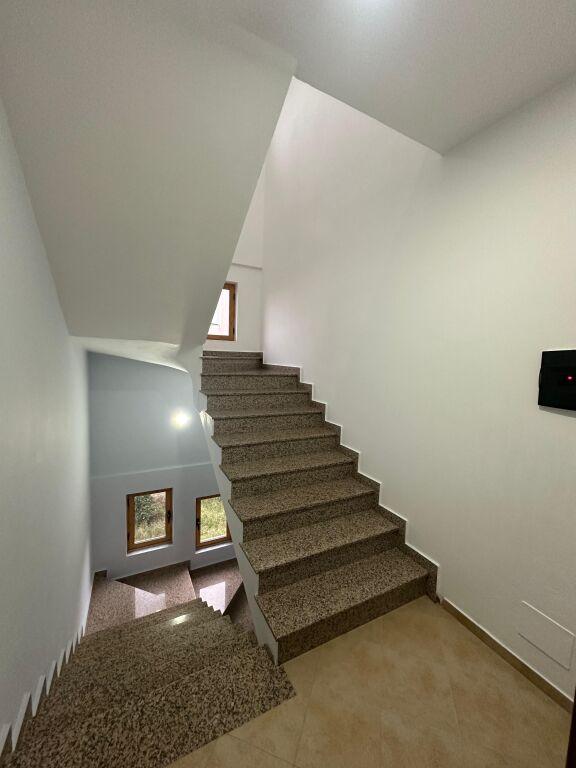 Vilë me qera në Rruga Idriz Shaba, Tiranë, 500 m². Foto 5 nga 10