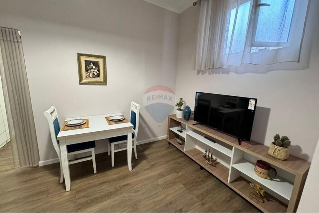 Garsoniere në shitje në Rruga e Durrësit, Tiranë, 40 m²