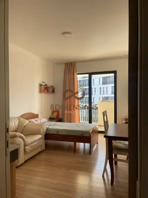 Apartament 3+1 në shitje në Rruga 5 Maji, Tiranë, 149 m². Foto 3 nga 7