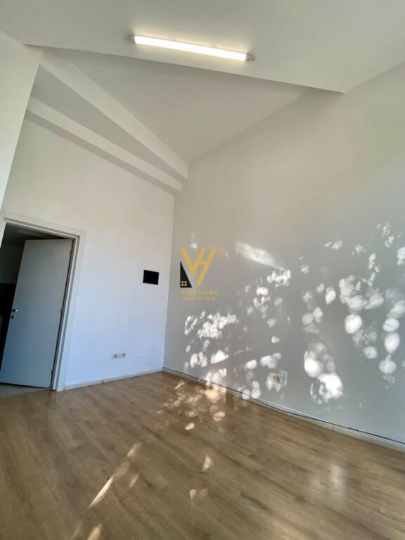 Dyqan me qera në Astir, Tiranë, 26 m²