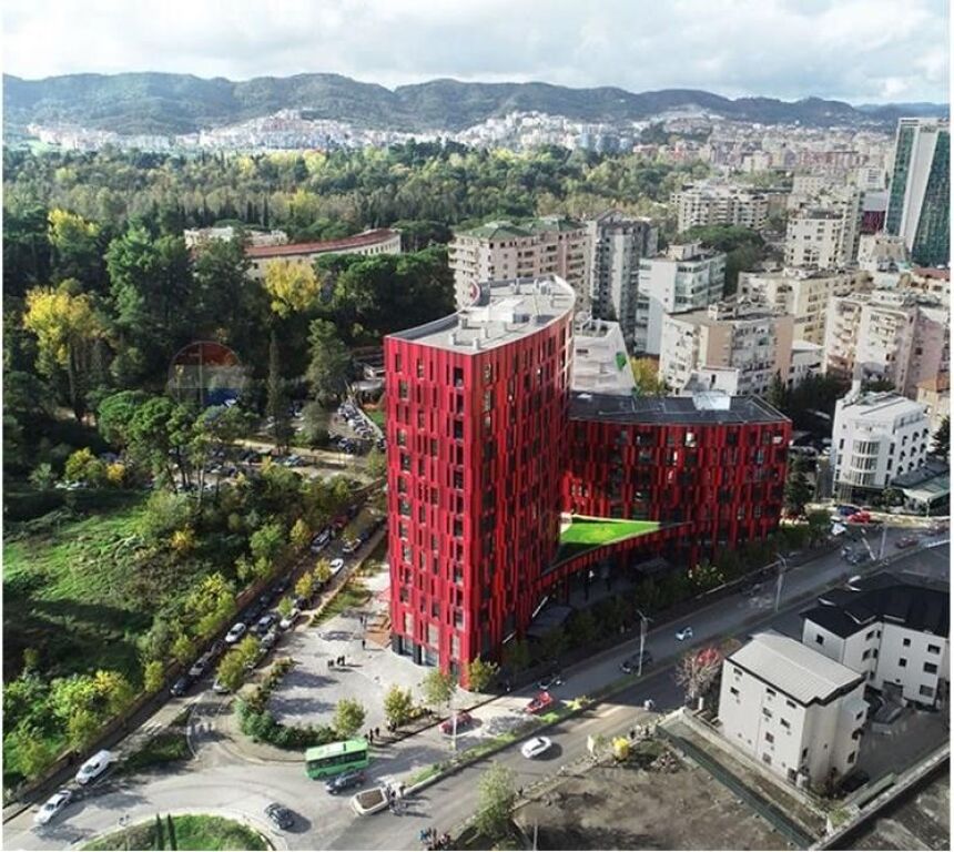 Ufficio in affitto a Rruga e Elbasanit, Tirana, 134 m²
