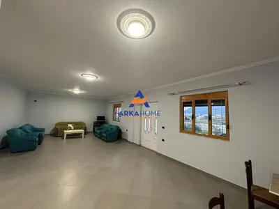 Villa for rent in Farkë, Tirana, 500 m². Photo 2 of 12