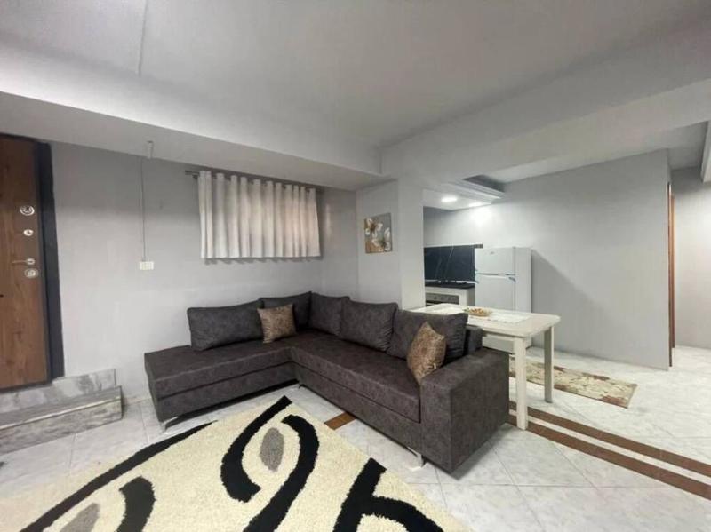 Appartamento 2+1 in vendita a Rruga Shyqyri Ishmi, Tirana, 70 m²