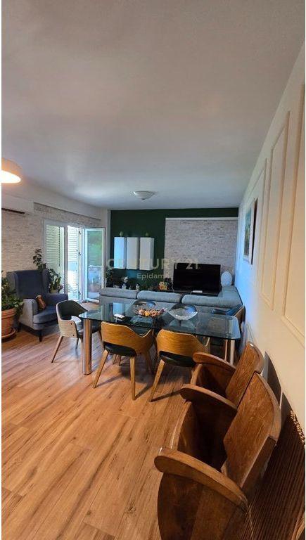 Apartament 2+1 në shitje në Vila e Zogut, Durrës, 91 m². Foto 2 nga 9